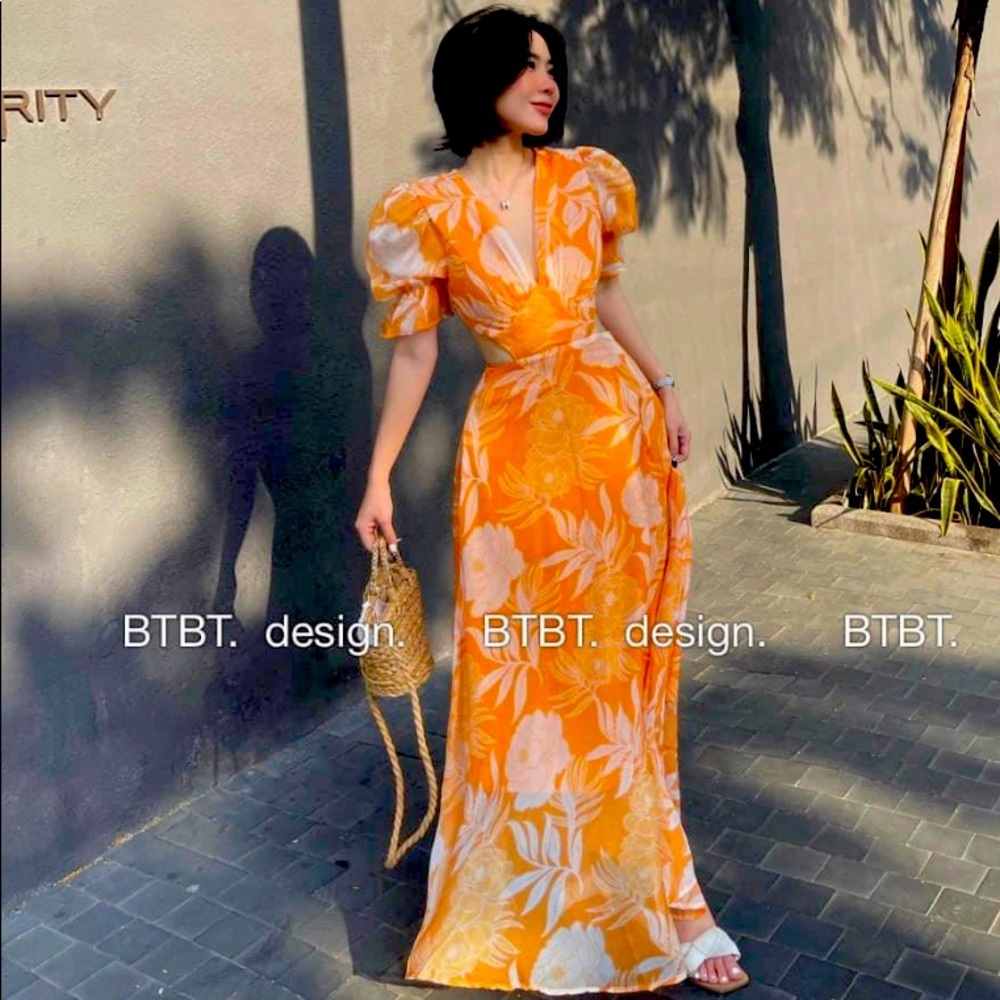 Sexy back maxi beach dress 🏖⛱